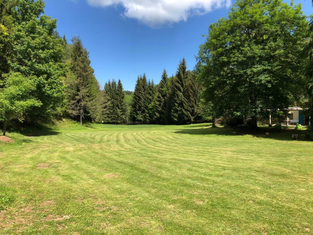 Agriturismo La Casa Nel Bosco Boveglio Luaran gambar